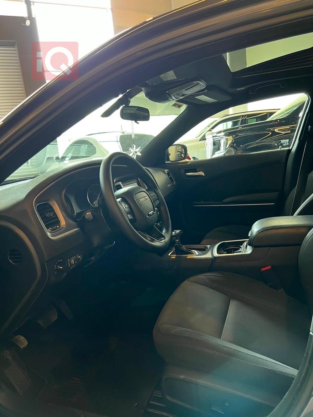 https://cdn.iqcars.io7ca57132-4ac9-44b3-8412-55f0a61aca8a_5.jpg